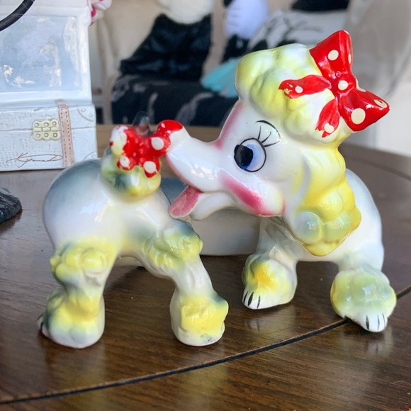 Rare 1950 Napco Salt and Pepper shaker poodle! - Picture 6 of 6